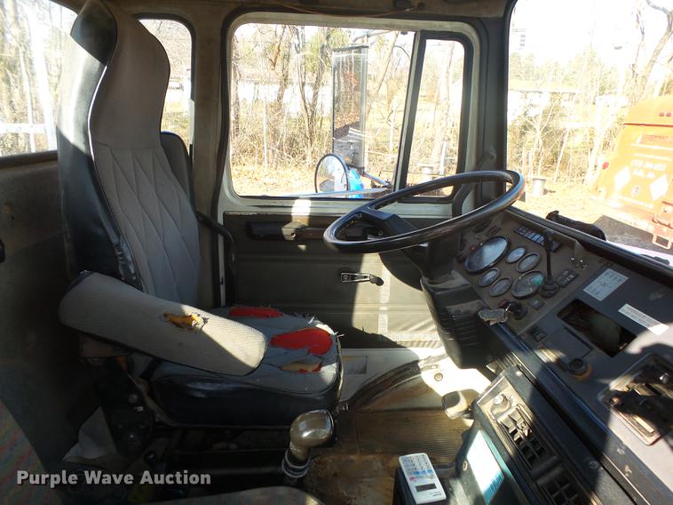 image for item DB7337 1993 Mack CS300P Midliner fuel truck