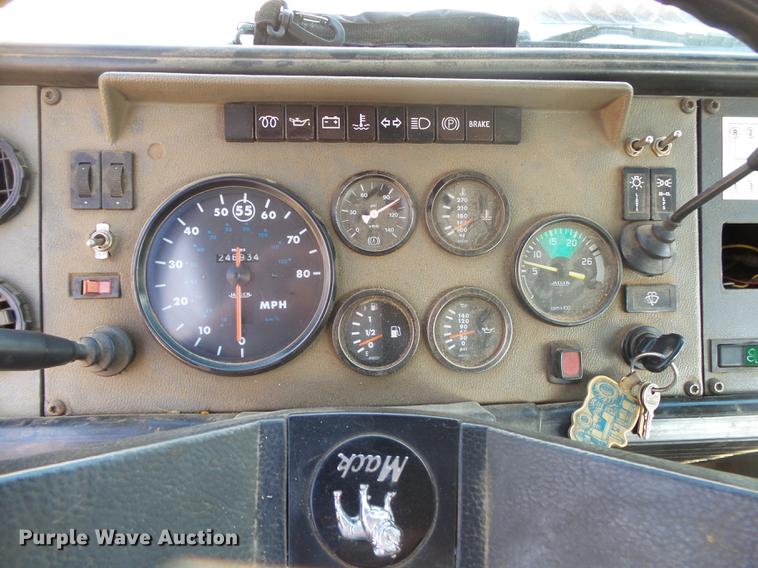 image for item DB7337 1993 Mack CS300P Midliner fuel truck