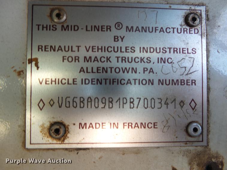 image for item DB7337 1993 Mack CS300P Midliner fuel truck