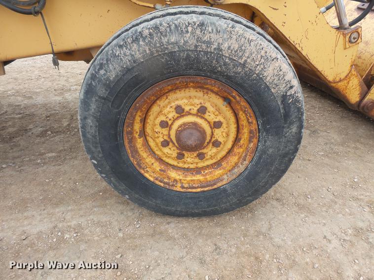 image for item DB8031 1989 Case 580K backhoe