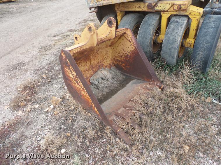 image for item DB8031 1989 Case 580K backhoe