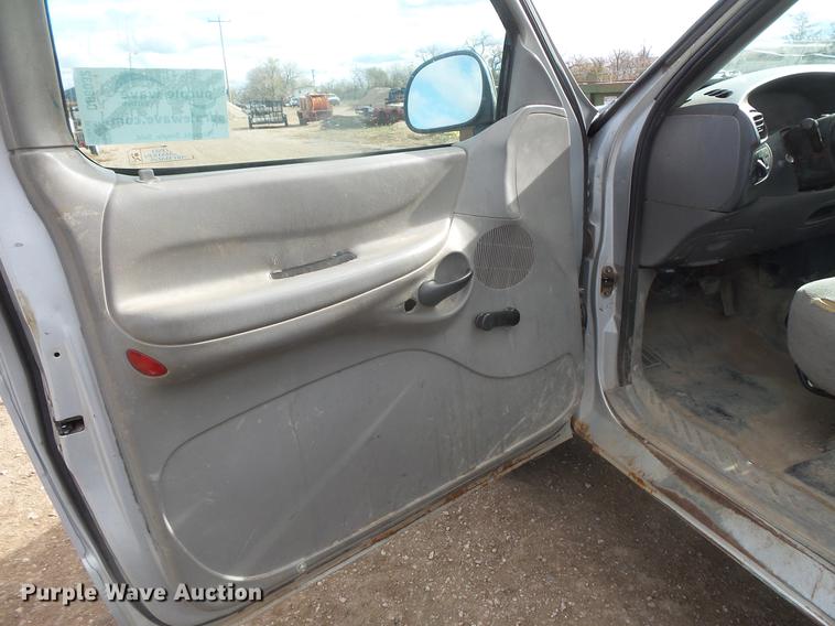 image for item DB8032 1998 Ford F250 pickup truck