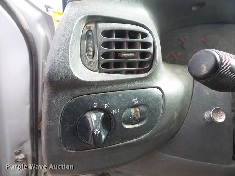 image for item DB8032 1998 Ford F250 pickup truck