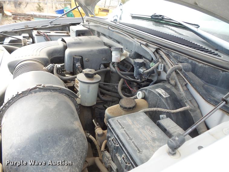 image for item DB8032 1998 Ford F250 pickup truck