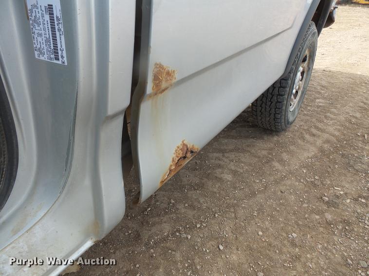 image for item DB8032 1998 Ford F250 pickup truck