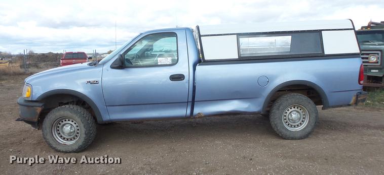 image for item DB8033 1997 Ford F150 pickup truck