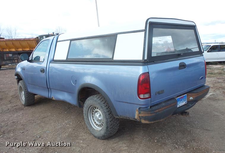 image for item DB8033 1997 Ford F150 pickup truck