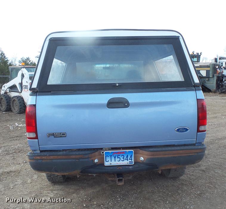 image for item DB8033 1997 Ford F150 pickup truck