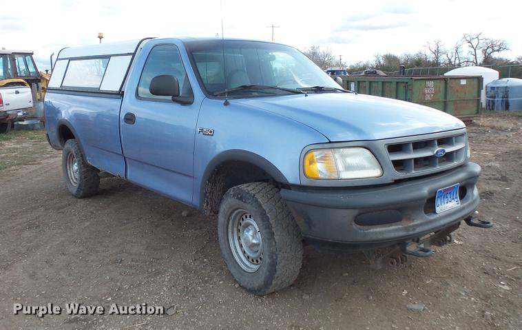 image for item DB8033 1997 Ford F150 pickup truck