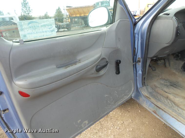 image for item DB8033 1997 Ford F150 pickup truck