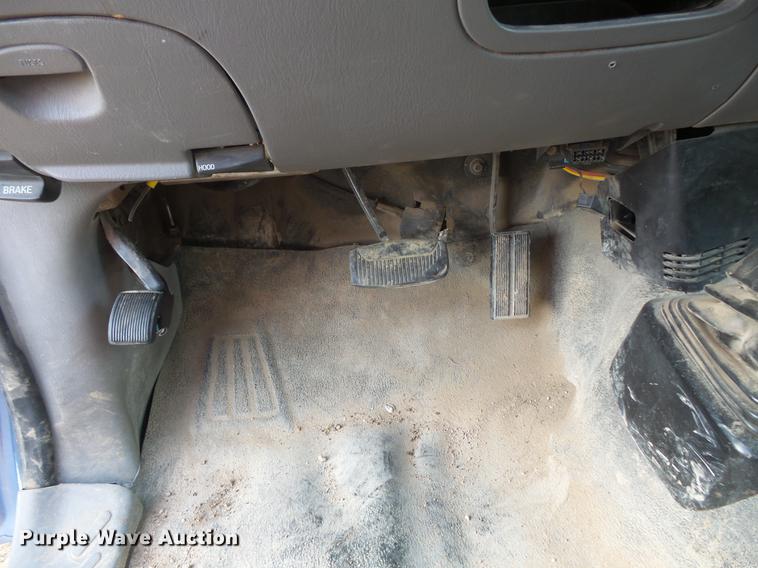 image for item DB8033 1997 Ford F150 pickup truck