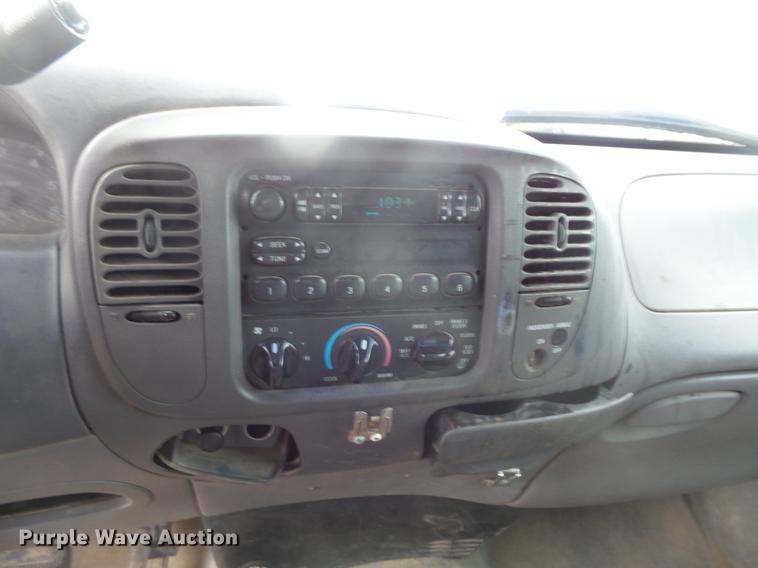 image for item DB8033 1997 Ford F150 pickup truck