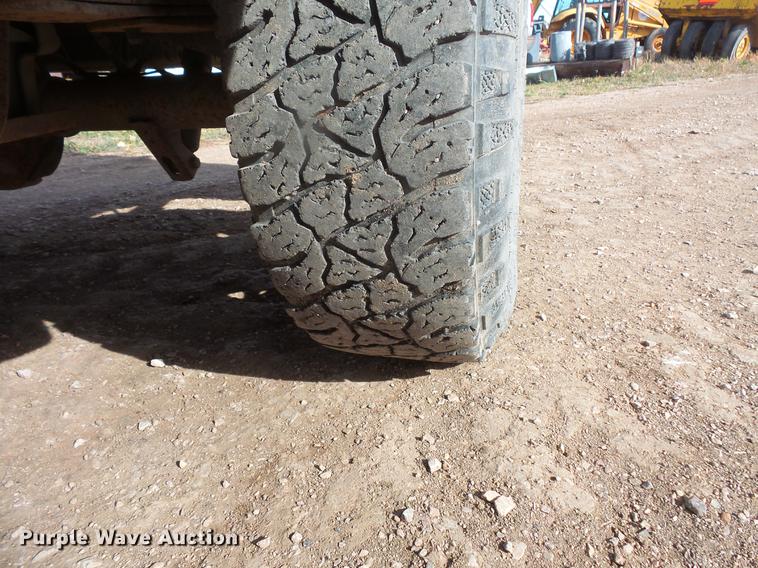 image for item DB8033 1997 Ford F150 pickup truck