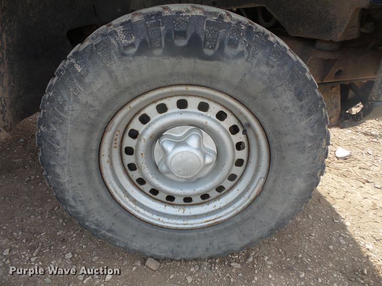 image for item DB8033 1997 Ford F150 pickup truck