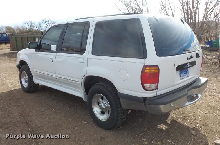 image for item DB8034 1998 Ford Explorer SUV
