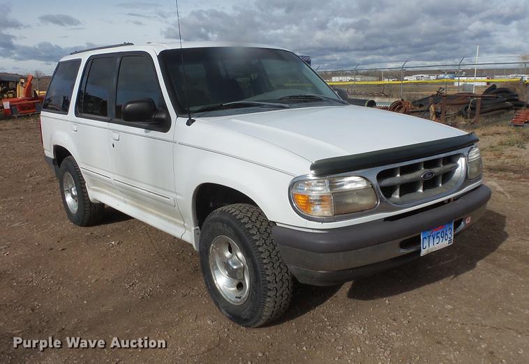 image for item DB8034 1998 Ford Explorer SUV