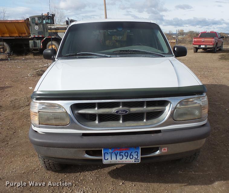 image for item DB8034 1998 Ford Explorer SUV