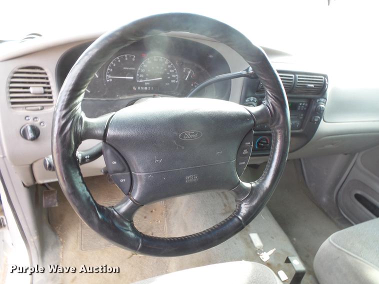 image for item DB8034 1998 Ford Explorer SUV