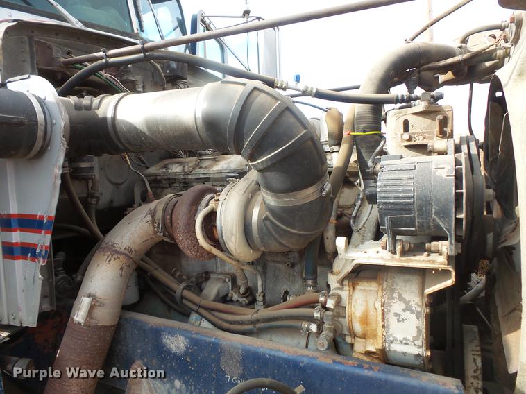 image for item DB8035 1980 Peterbilt 359 S19 dump truck