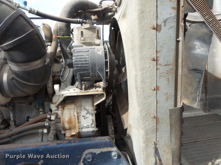 image for item DB8035 1980 Peterbilt 359 S19 dump truck