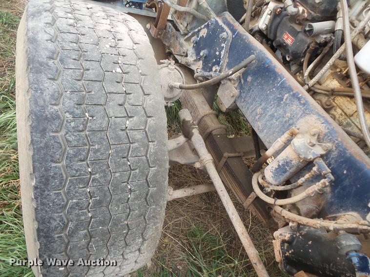 image for item DB8035 1980 Peterbilt 359 S19 dump truck