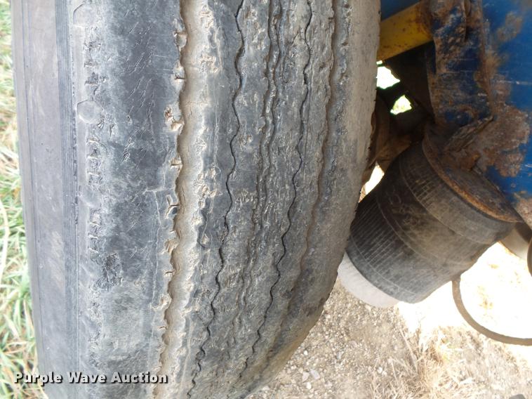 image for item DB8035 1980 Peterbilt 359 S19 dump truck