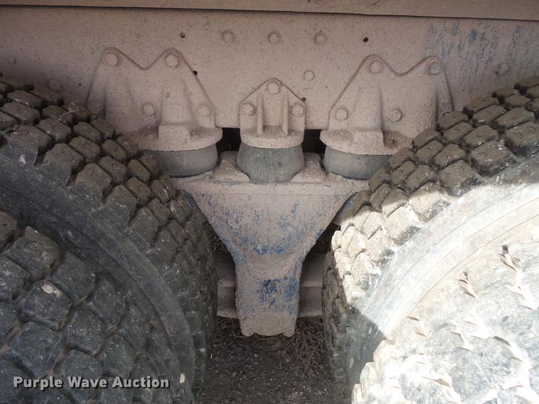 image for item DB8035 1980 Peterbilt 359 S19 dump truck