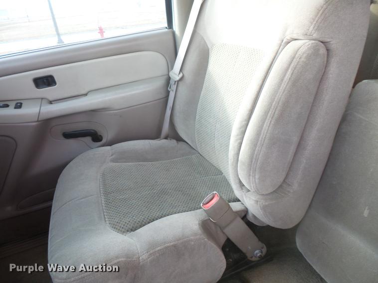 image for item DB8038 2001 Chevrolet Tahoe SUV