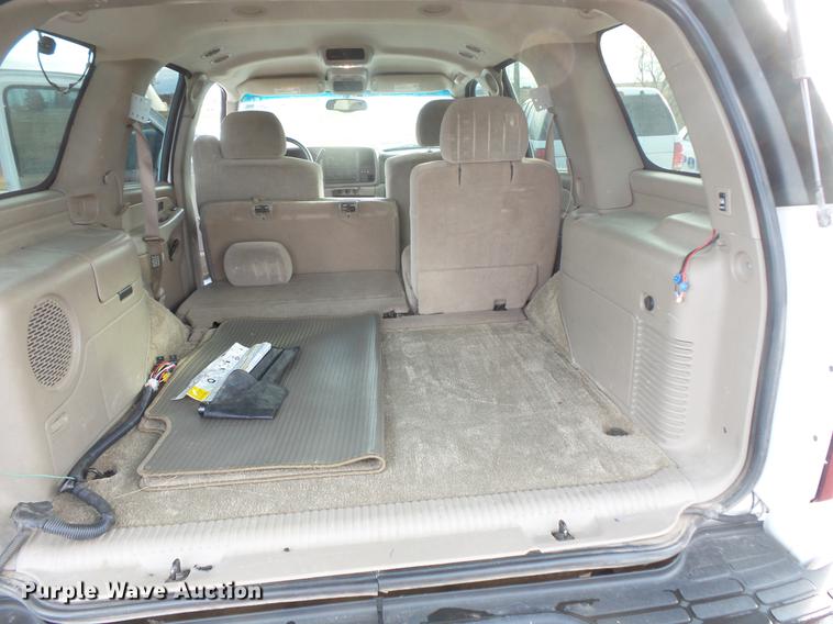 image for item DB8038 2001 Chevrolet Tahoe SUV
