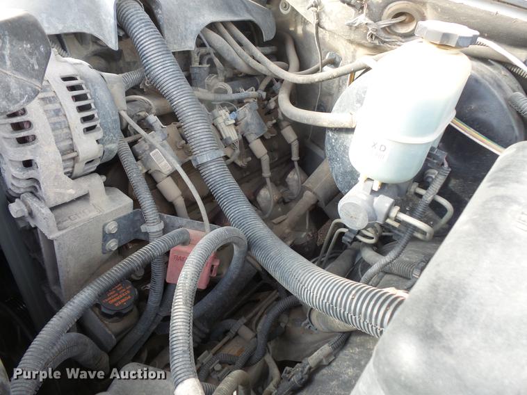 image for item DB8038 2001 Chevrolet Tahoe SUV