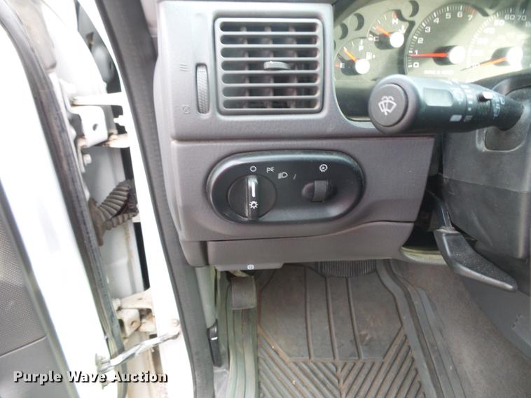 image for item DB8039 2004 Ford Explorer SUV