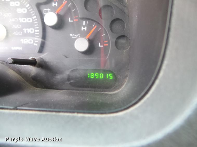 image for item DB8039 2004 Ford Explorer SUV