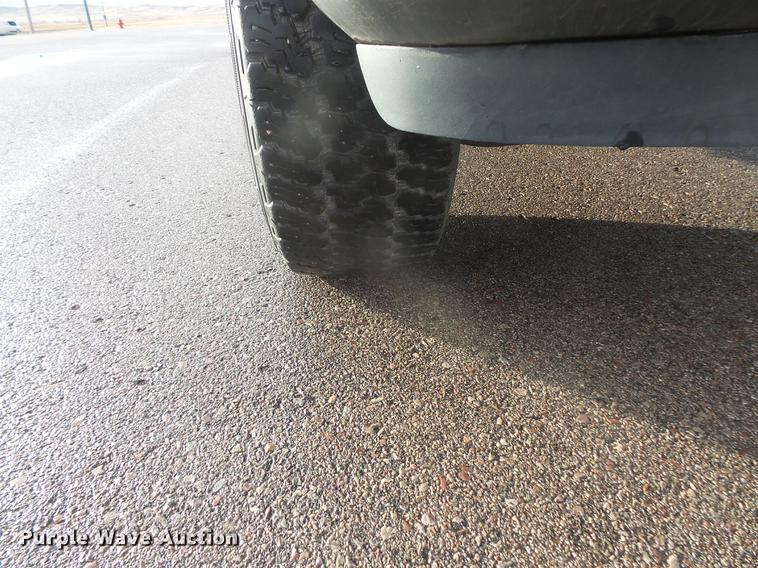 image for item DB8039 2004 Ford Explorer SUV