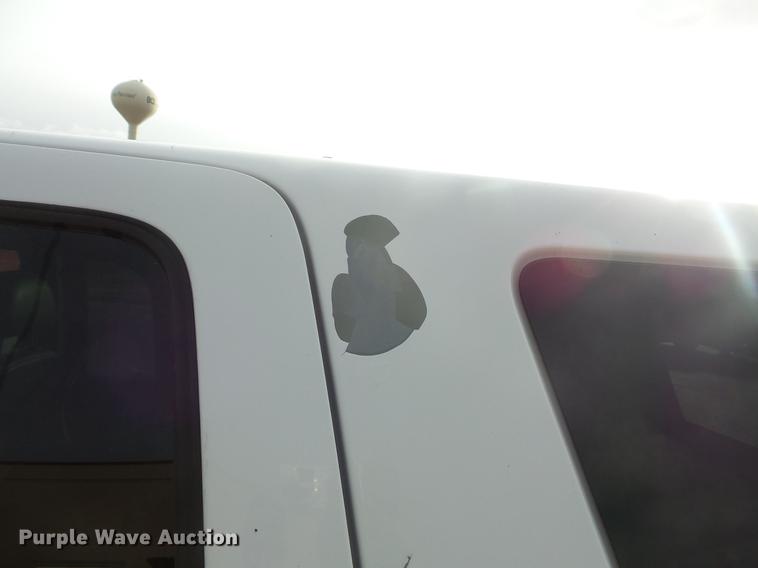 image for item DB8039 2004 Ford Explorer SUV