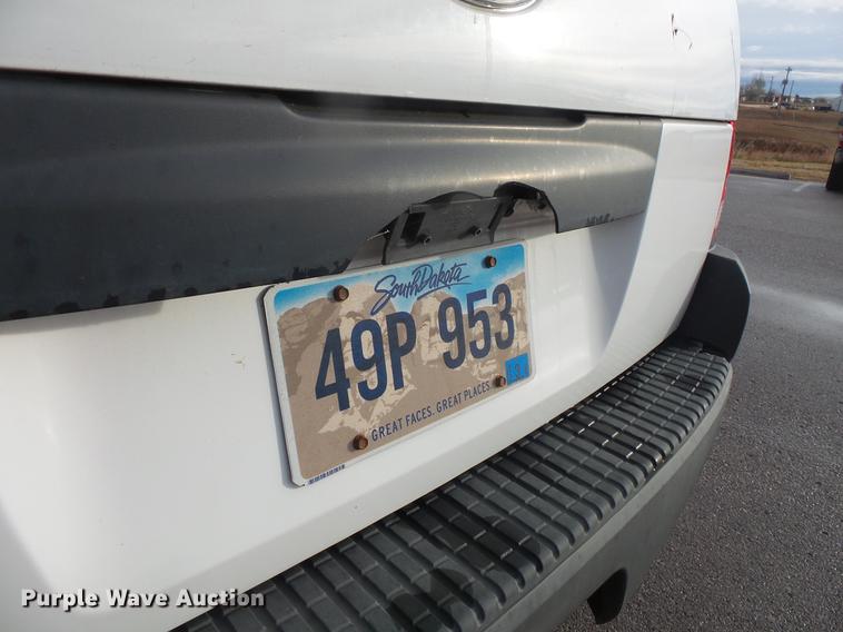 image for item DB8039 2004 Ford Explorer SUV