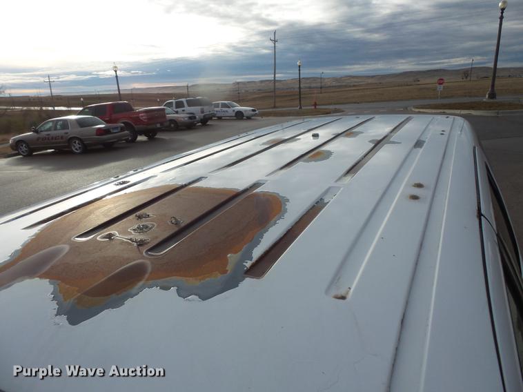 image for item DB8039 2004 Ford Explorer SUV