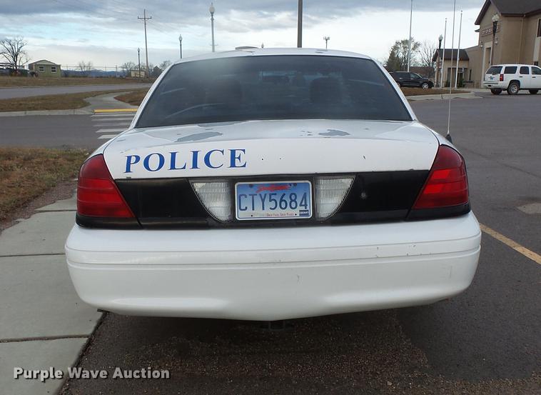 image for item DB8040 2005 Ford Crown Victoria Police Interceptor
