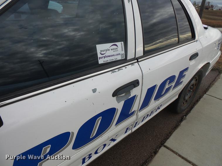 image for item DB8040 2005 Ford Crown Victoria Police Interceptor