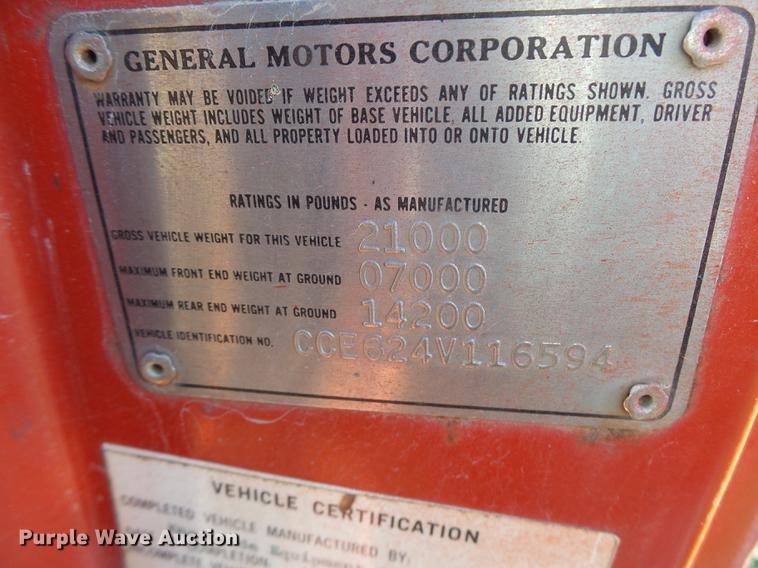 image for item DB9867 1974 Chevrolet C60 truck cab and chassis