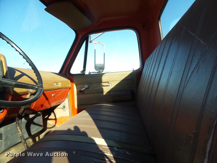 image for item DB9867 1974 Chevrolet C60 truck cab and chassis