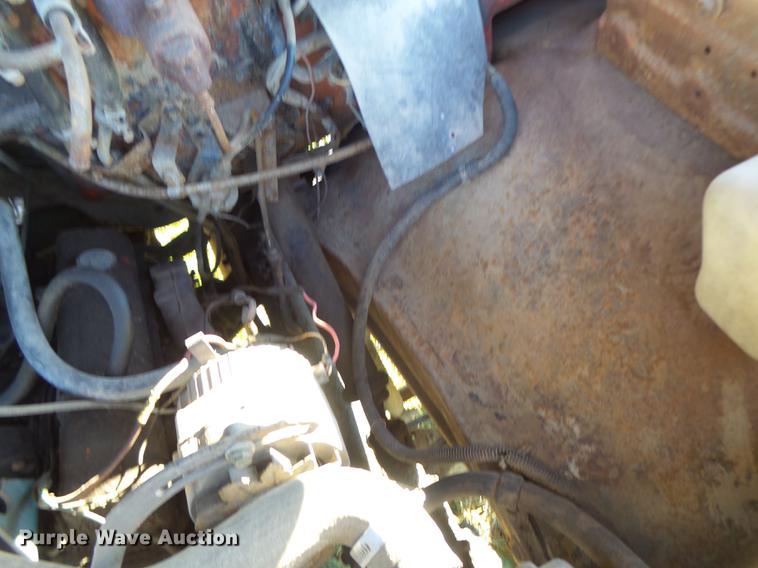 image for item DB9867 1974 Chevrolet C60 truck cab and chassis