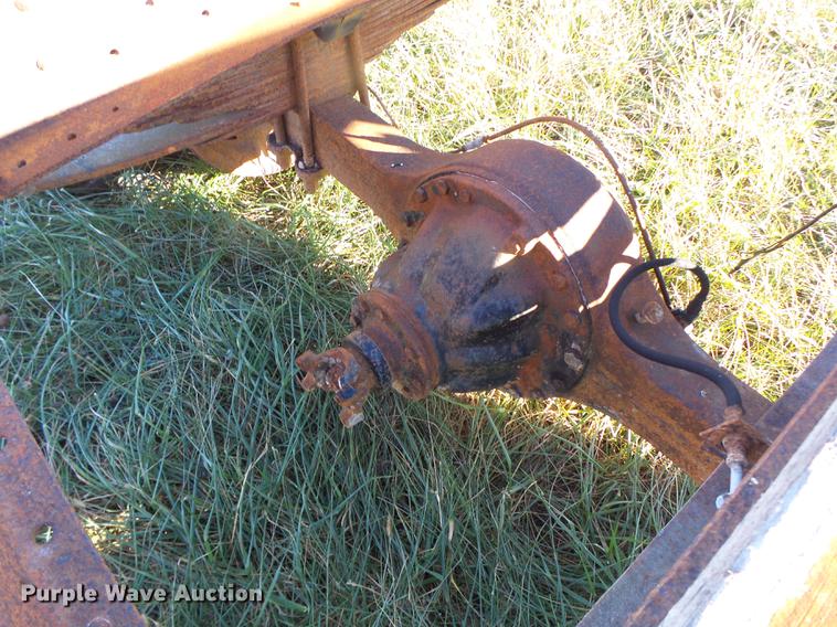 image for item DB9868 1969 Ford 600 truck cab and chassis