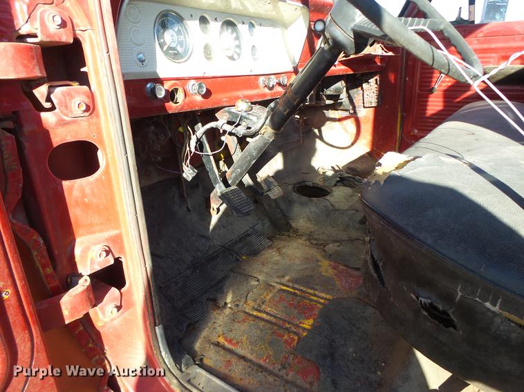 image for item DB9868 1969 Ford 600 truck cab and chassis