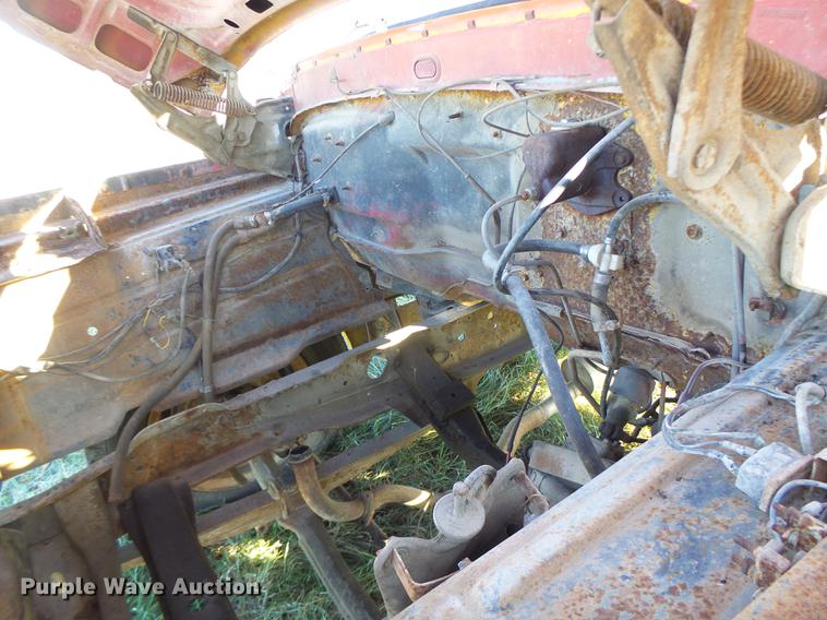 image for item DB9868 1969 Ford 600 truck cab and chassis