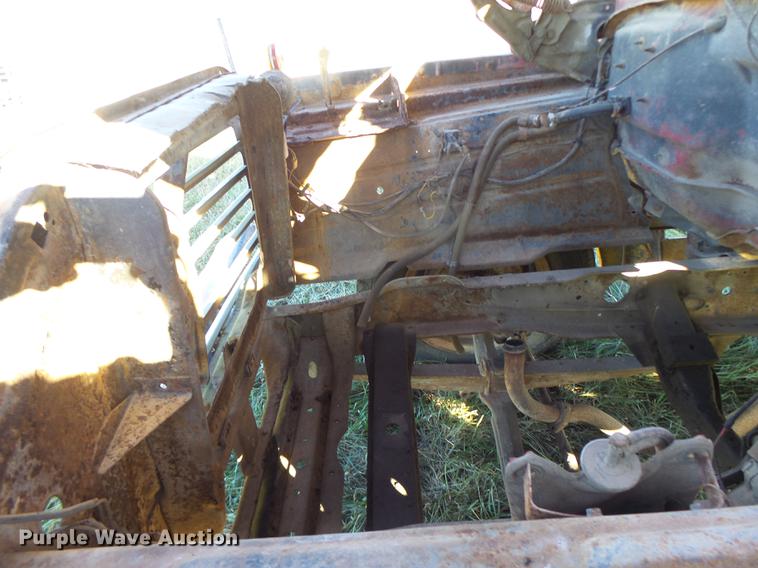 image for item DB9868 1969 Ford 600 truck cab and chassis