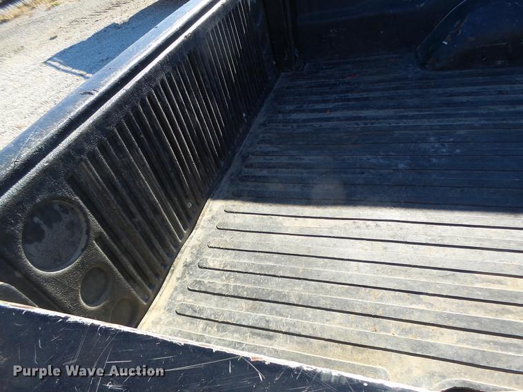 image for item DB9872 1999 Dodge Dakota Club Cab pickup truck