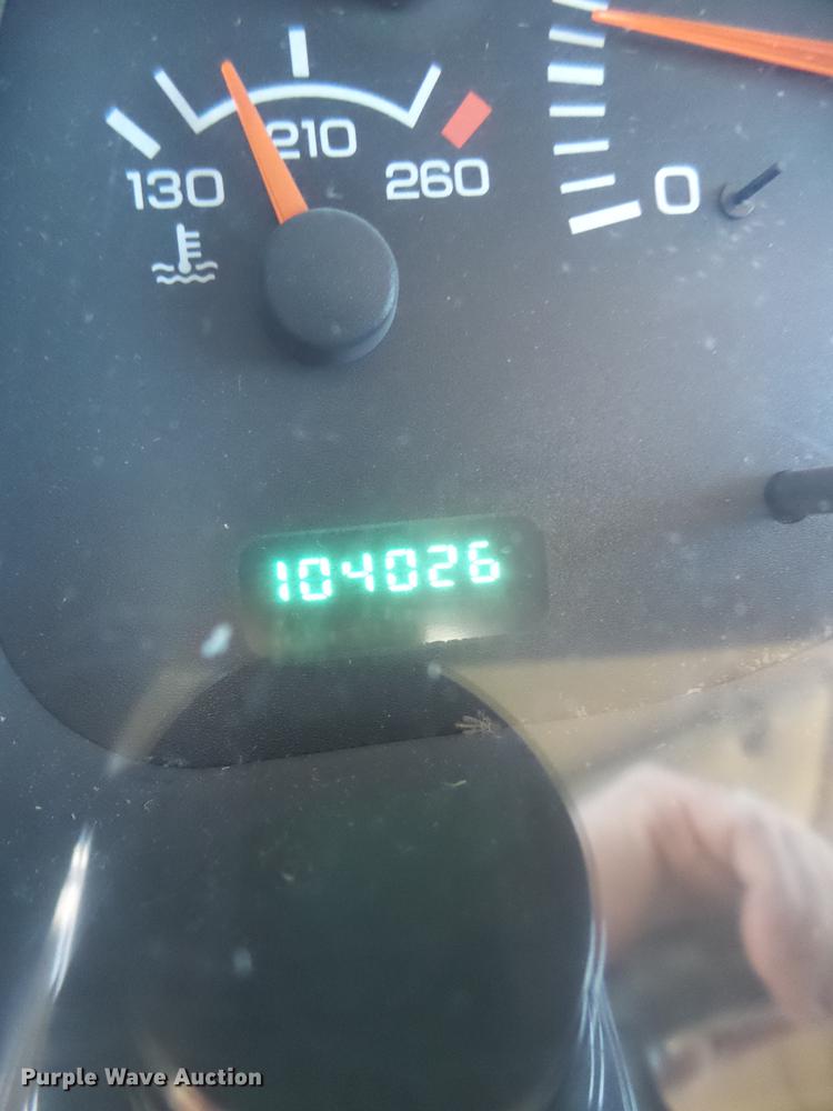 image for item DB9872 1999 Dodge Dakota Club Cab pickup truck