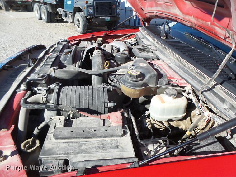 image for item DB9874 2006 Ford F350 Super Duty SuperCab flatbed pickup truck