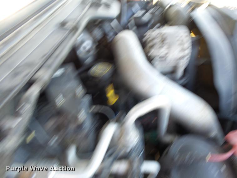 image for item DB9888 2006 Ford F350 Super Duty flatbed pickup truck