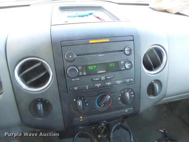 image for item DB9902 2007 Ford F150 SuperCrew pickup truck